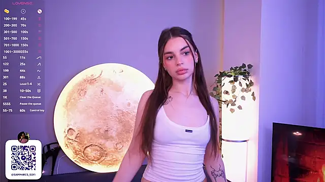 Snapshot of LauraHansil chatting on 11/28/25, 06:57 LauraHansil online show from 11/28/25, 06:57