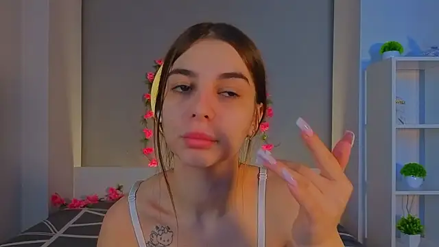 LauraHansil online show from 02/10/26, 06:12