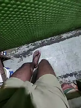 khajamah25 online show from 10/29/25, 09:47