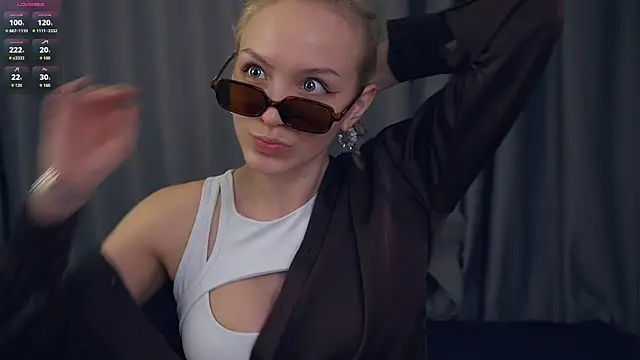 VetaManhardt online show from 04/12/26, 10:35