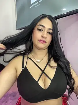 Charlotte cutt18 online show from 11/10/25, 01:21