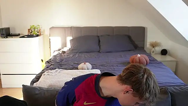 InnocentGuysOF online show from 04/24/26, 05:26