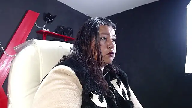 Snapshot of serenamystsh chatting on 11/03/25, 08:01 serenamystsh online show from 11/03/25, 08:01