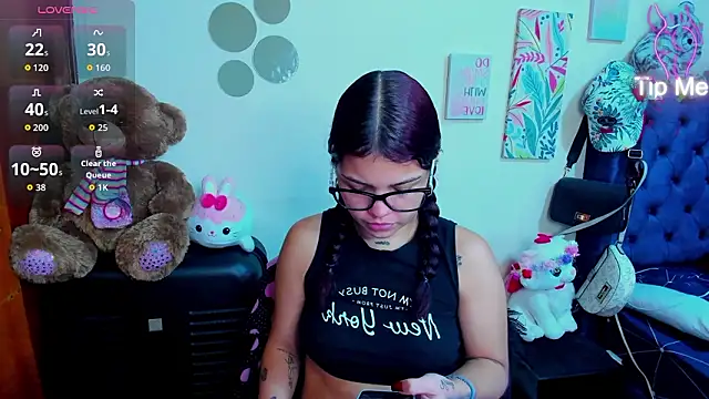 Emma boo online show from 02/02/26, 03:33