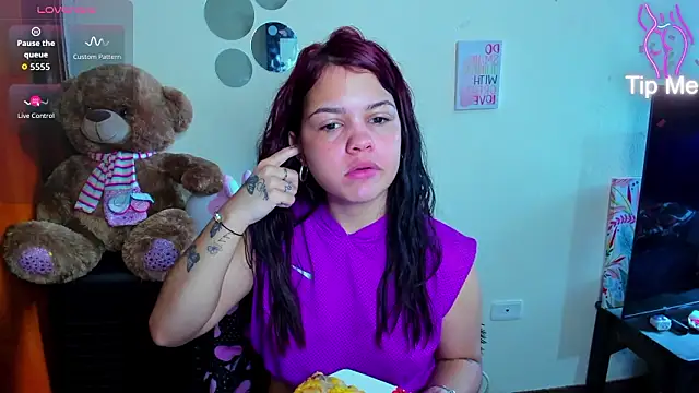 Emma boo online show from 03/07/26, 04:23