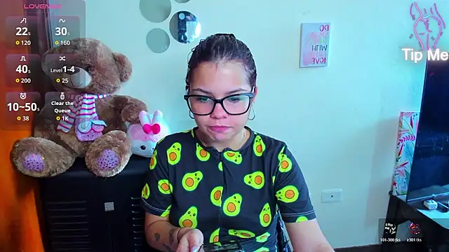 Emma boo online show from 03/12/26, 05:17