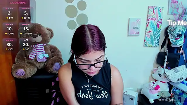 Emma boo online show from 12/22/25, 02:50