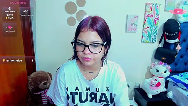 Emma boo online show from 11/13/25, 03:49