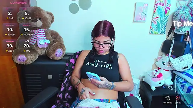 Emma boo online show from 12/21/25, 05:58