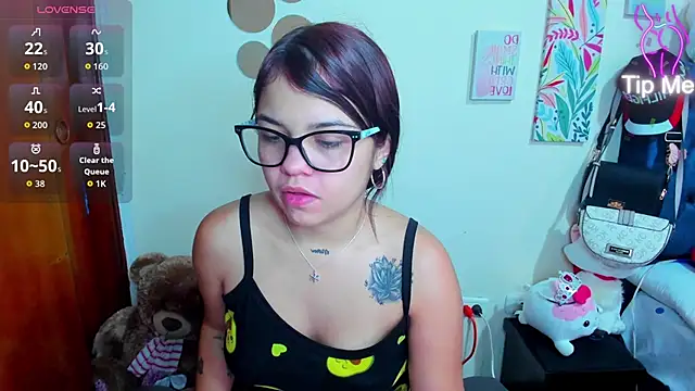 Emma boo online show from 12/02/25, 04:09