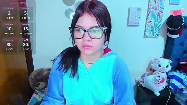 Emma boo online show from 11/06/25, 12:42