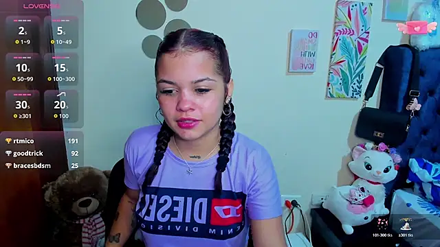 Emma boo online show from 11/18/25, 03:10