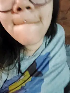 Camilu23 online show from 10/30/25, 09:01