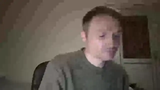 Snapshot of Caliguy36 chatting on 06/05/26, 01:32 Caliguy36 online show from 06/05/26, 01:32