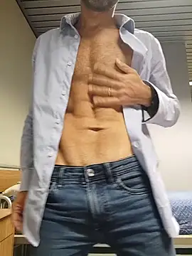 panco pillo online show from 11/17/25, 06:23