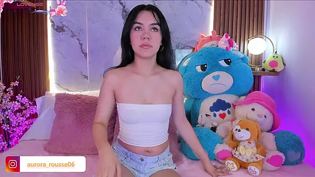 aurora rousse online show from 11/08/25, 02:42