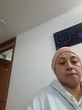 Caroline belle online show from 11/08/25, 03:10