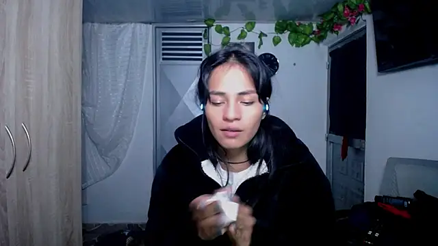 Snapshot of Samara_Homescapes chatting on 02/20/26, 03:25 Samara Homescapes online show from 02/20/26, 03:25