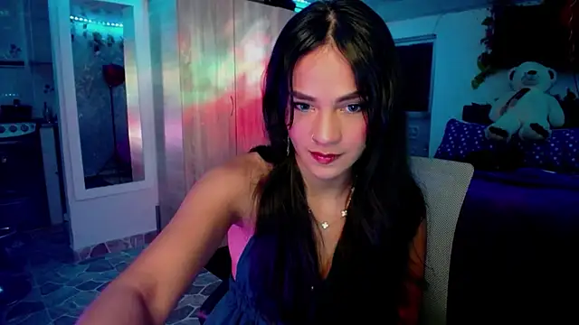 Snapshot of Samara_Homescapes chatting on 06/03/26, 03:40 Samara Homescapes online show from 06/03/26, 03:40