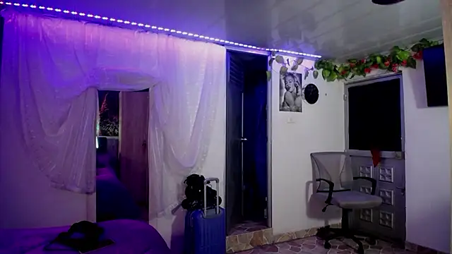 Snapshot of Samara_Homescapes chatting on 02/26/26, 05:18 Samara Homescapes online show from 02/26/26, 05:18