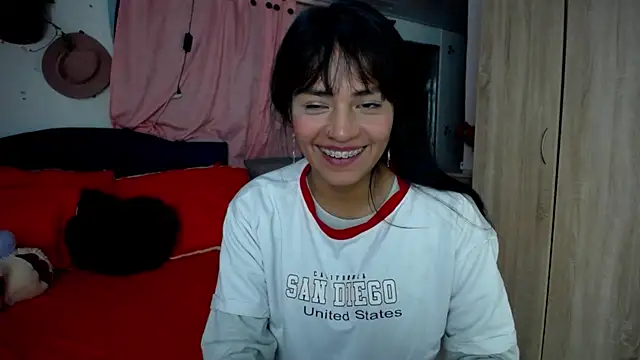 Snapshot of Samara_Homescapes chatting on 01/10/26, 03:57 Samara Homescapes online show from 01/10/26, 03:57