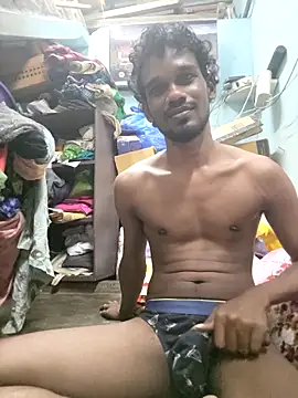 Snapshot of cutty_abi_ chatting on 10/31/25, 04:31 cutty abi  online show from 10/31/25, 04:31