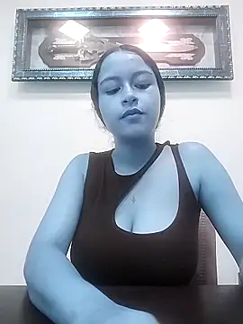 gygyfox online show from 11/18/25, 07:28