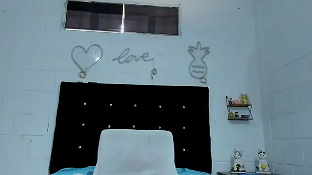 Snapshot of sexynova_93 chatting on 06/09/26, 08:10 sexynova 93 online show from 06/09/26, 08:10