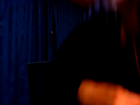 KendallTwisTx online show from 11/29/25, 04:23