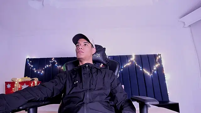 michael vidal online show from 12/17/25, 04:17