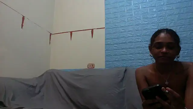 Trini2600 online show from 11/22/25, 02:10