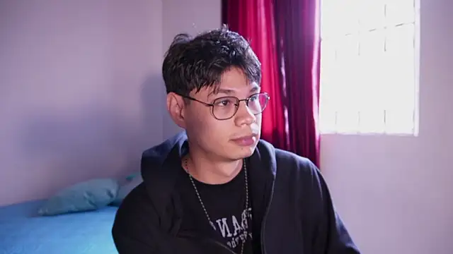 estmonnn online show from 02/03/26, 10:04