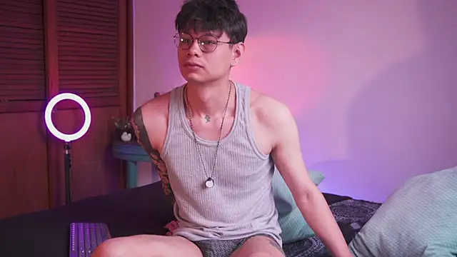 estmonnn online show from 02/12/26, 09:58