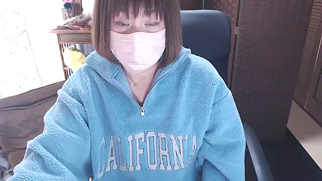 YUNONNON online show from 01/10/26, 02:18