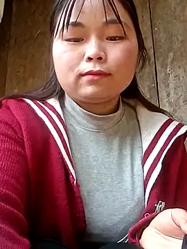 Snapshot of matbiec- chatting on 11/22/25, 02:21 matbiec- online show from 11/22/25, 02:21