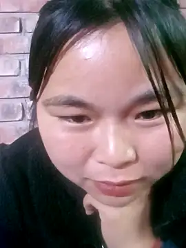 Snapshot of matbiec- chatting on 11/02/25, 01:54 matbiec- online show from 11/02/25, 01:54