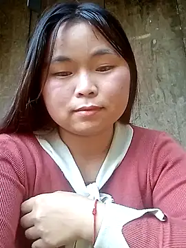 Snapshot of matbiec- chatting on 11/14/25, 09:46 matbiec- online show from 11/14/25, 09:46