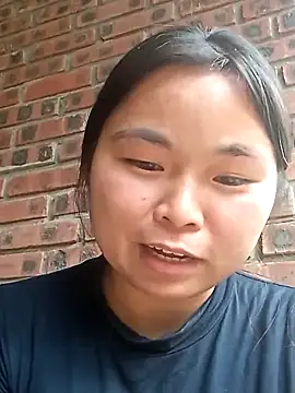 Snapshot of matbiec- chatting on 11/04/25, 07:56 matbiec- online show from 11/04/25, 07:56