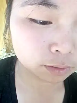 Snapshot of matbiec- chatting on 10/30/25, 02:21 matbiec- online show from 10/30/25, 02:21