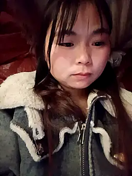 Snapshot of matbiec- chatting on 11/30/25, 01:56 matbiec- online show from 11/30/25, 01:56