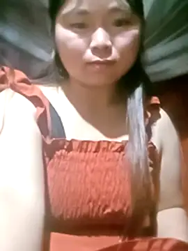 Snapshot of matbiec- chatting on 11/16/25, 11:59 matbiec- online show from 11/16/25, 11:59