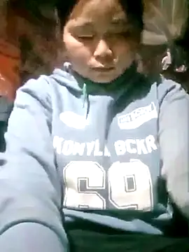 Snapshot of matbiec- chatting on 11/08/25, 02:20 matbiec- online show from 11/08/25, 02:20