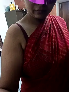 Naughty-Nancy online show from 12/15/25, 09:48