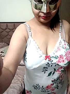 Naughty-Nancy online show from 01/15/26, 04:43