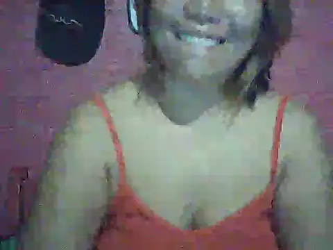 Snapshot of sweet_buncandy chatting on 07/18/26, 07:00 sweet buncandy online show from 07/18/26, 07:00
