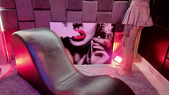 Im-Lola online show from 03/31/26, 08:33