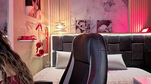 Im-Lola online show from 02/06/26, 11:12