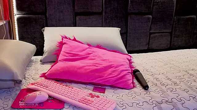 Im-Lola online show from 03/01/26, 10:15