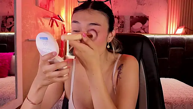 Im-Lola online show from 03/05/26, 08:38