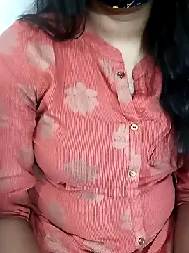 Snapshot of Manisha_is-Live chatting on 11/03/25, 09:51 Manisha is-Live online show from 11/03/25, 09:51